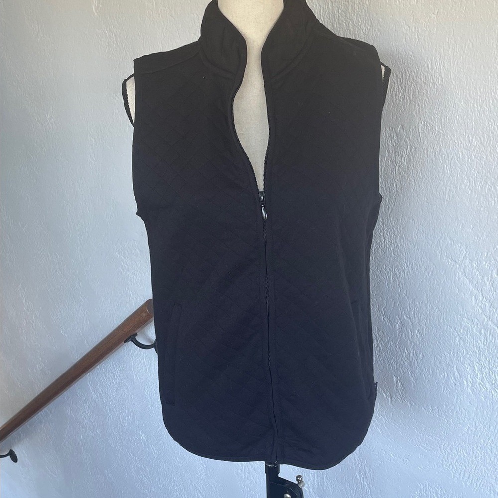 Lands End Womens NWT Black Lightweight Quilted Vest Zips with Pockets S/M